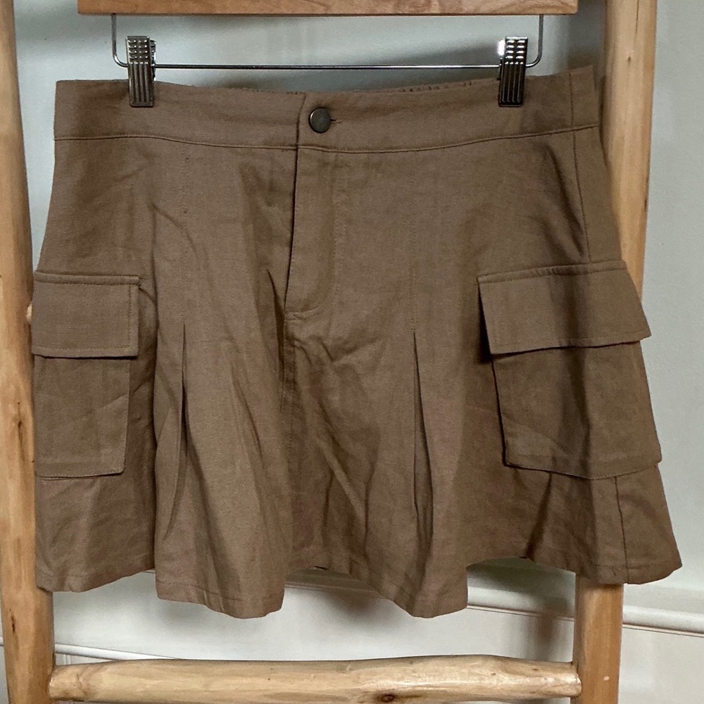 c'isa Tan Hemp Viscose Pleated Cargo Skort Elastic Back Khaki Mini Size L